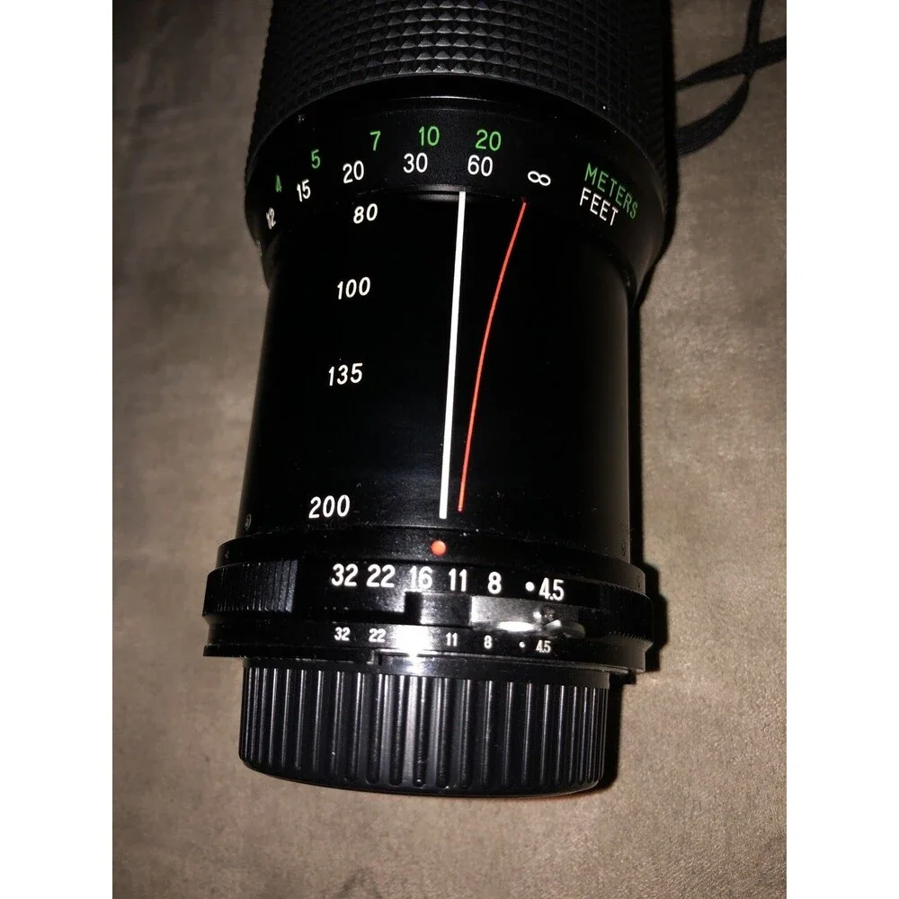 Vivitar 80-200 1:4.5 Auto Zoom Lens Complete With Case And Manual
